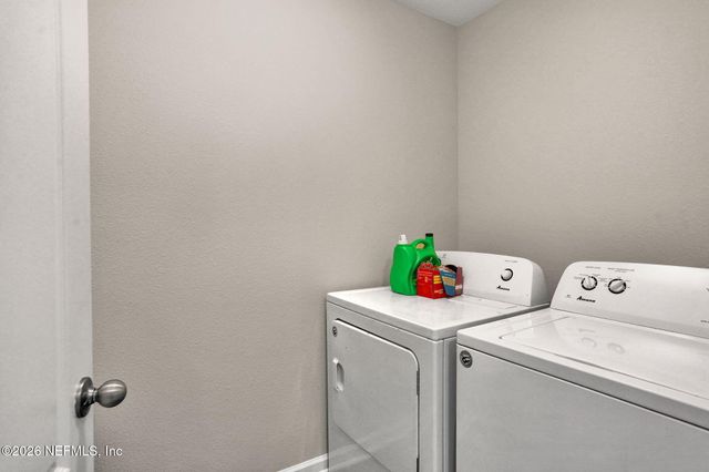 45131 AMHURST OAKS Drive, Callahan, FL 32011