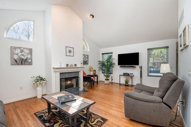 361 River Road, Fort Thomas, KY 41075