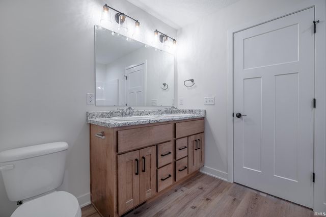 5599 Broad Fields Cove, Fort Wayne, IN 46818