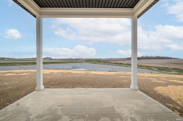 5599 Broad Fields Cove, Fort Wayne, IN 46818