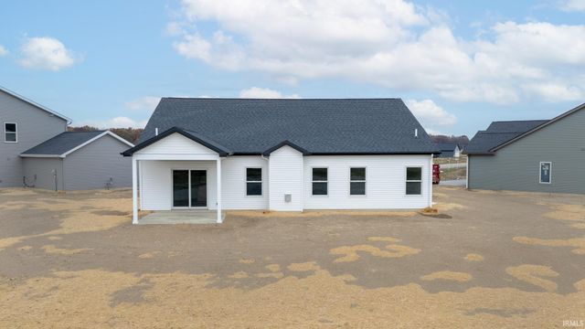 5599 Broad Fields Cove, Fort Wayne, IN 46818