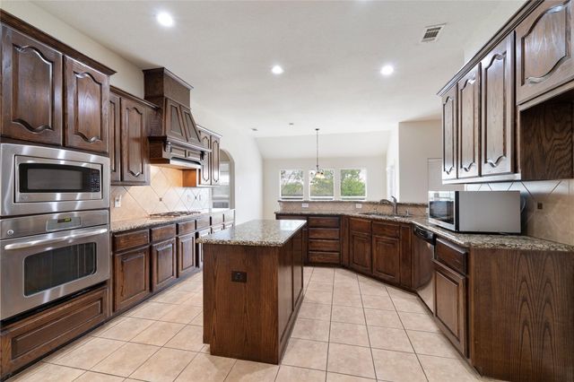 4013 Dalton Drive, Rowlett, TX 75089