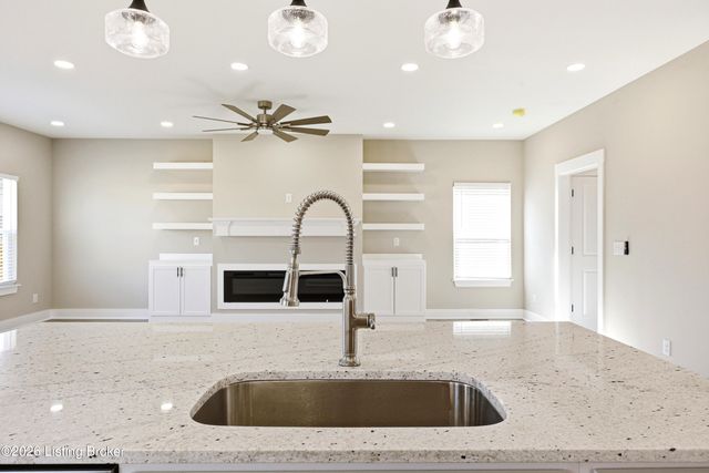 1216 Larue Ave, Louisville, KY 40213