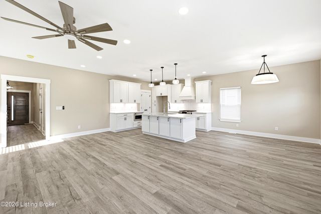 1216 Larue Ave, Louisville, KY 40213