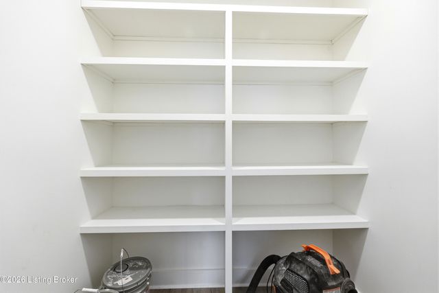 1216 Larue Ave, Louisville, KY 40213