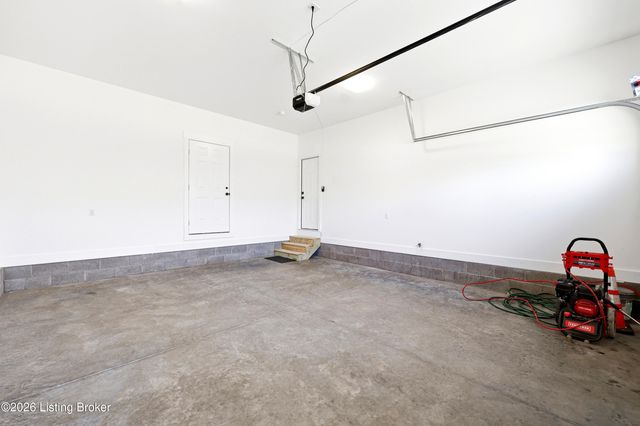 1216 Larue Ave, Louisville, KY 40213