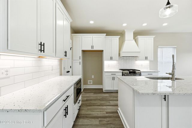 1216 Larue Ave, Louisville, KY 40213