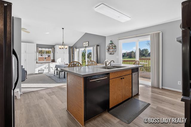 7330 Kalamazoo Avenue SE, Caledonia, MI 49316