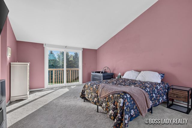 7330 Kalamazoo Avenue SE, Caledonia, MI 49316