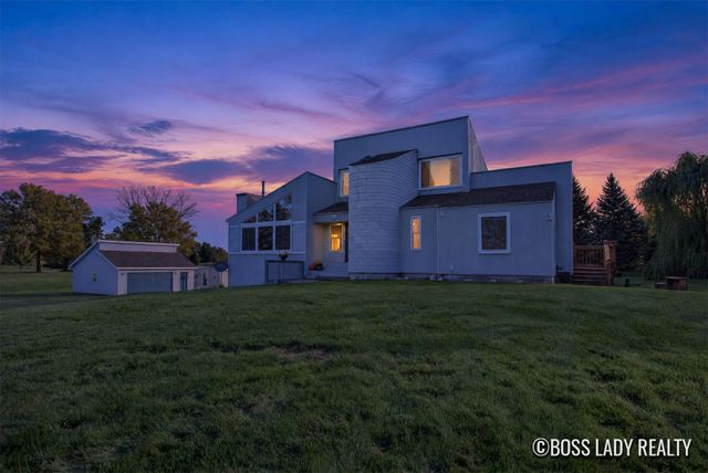 7330 Kalamazoo Avenue SE, Caledonia, MI 49316