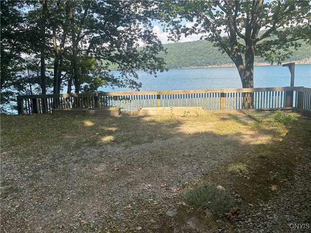 18 Fire Lane 4, Niles, NY 13080