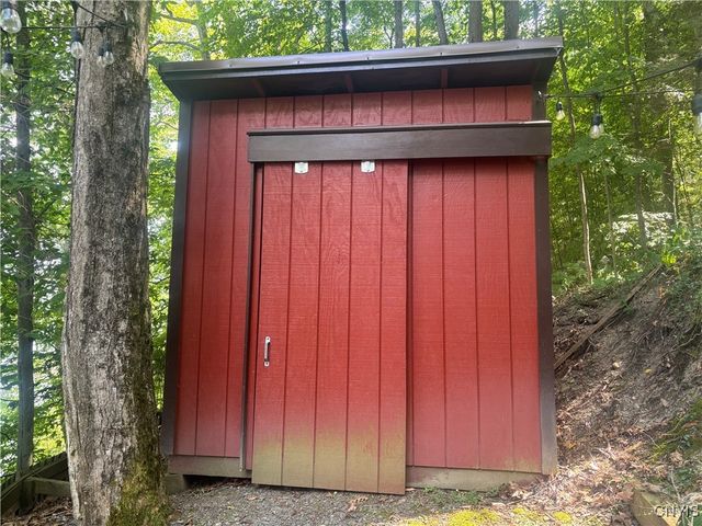 18 Fire Lane 4, Niles, NY 13080