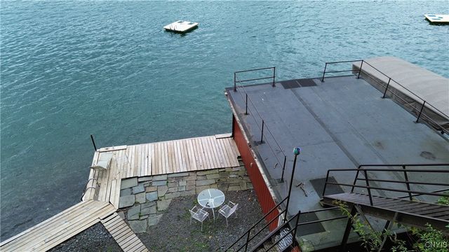 18 Fire Lane 4, Niles, NY 13080