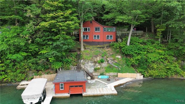 18 Fire Lane 4, Niles, NY 13080