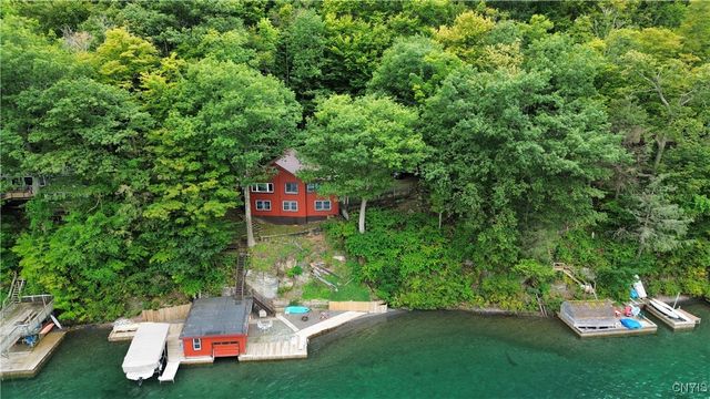 18 Fire Lane 4, Niles, NY 13080