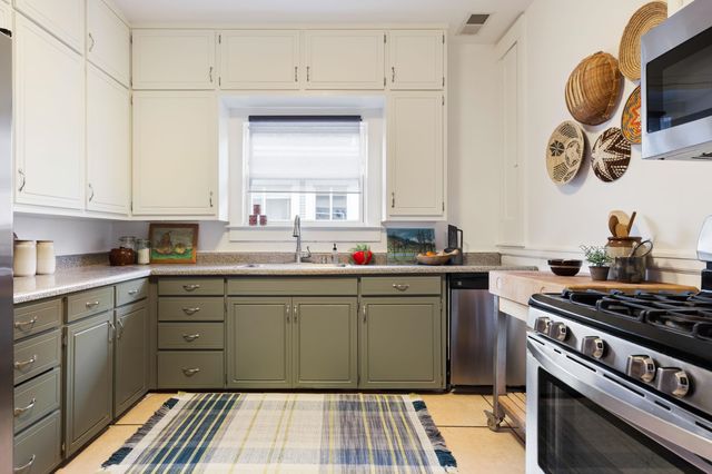 865 54Th St, Oakland, CA 94608