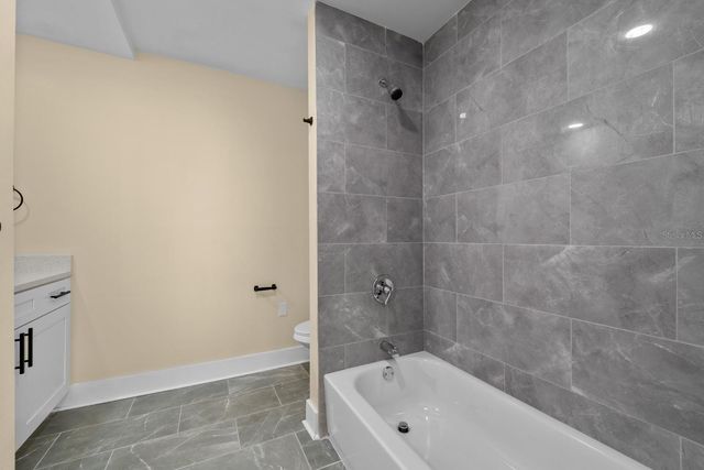 10707 N ROME AVENUE, Tampa, FL 33612