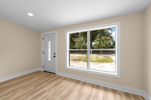 10707 N ROME AVENUE, Tampa, FL 33612