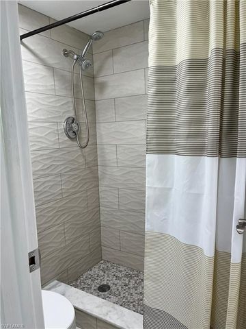190 Palm DR 1, Naples, FL 34112