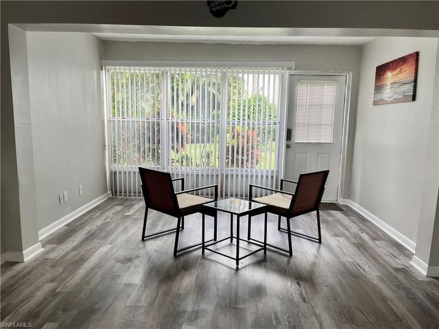 190 Palm DR 1, Naples, FL 34112
