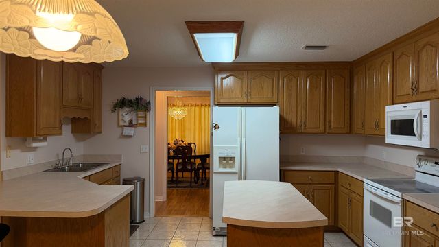 185 Magnolia Loop, Flomaton, AL 36441