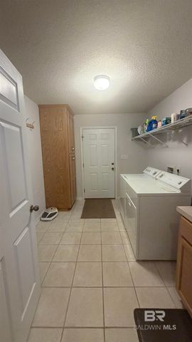 185 Magnolia Loop, Flomaton, AL 36441