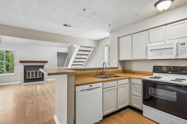 13843 E Lehigh Avenue B, Aurora, CO 80014