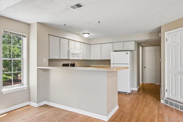 13843 E Lehigh Avenue B, Aurora, CO 80014