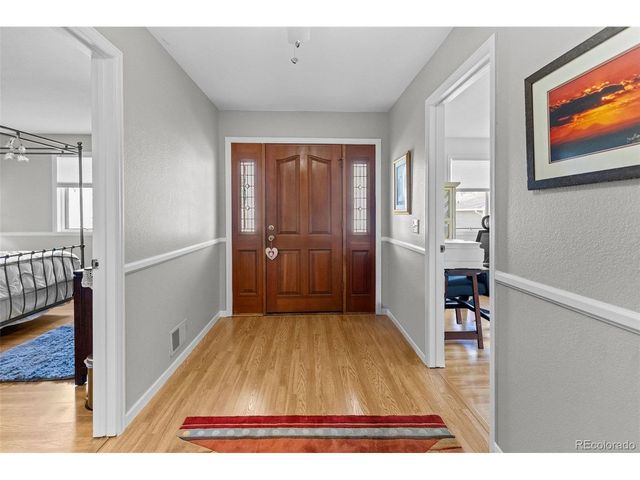 49 Curtis Ct, Broomfield, CO 80020