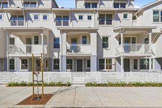 2739 Oak Road, Walnut Creek, CA 94597