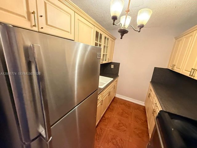6091 W 22nd Court 407, Hialeah, FL 33016