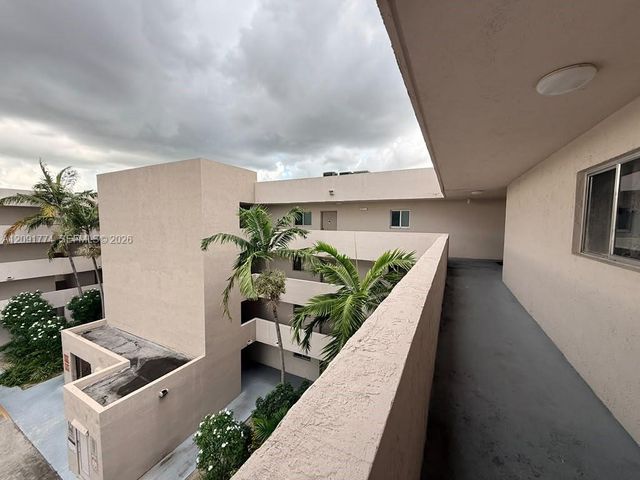 6091 W 22nd Court 407, Hialeah, FL 33016