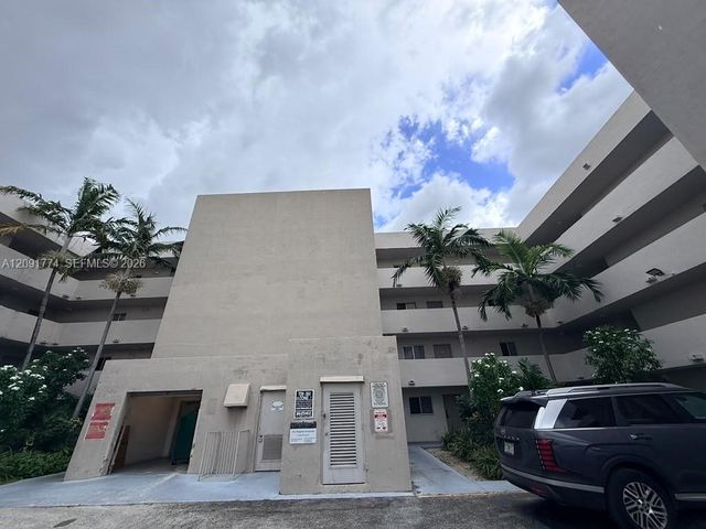 6091 W 22nd Court 407, Hialeah, FL 33016