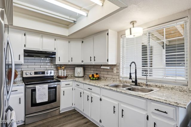 3620 N 90TH Drive, Phoenix, AZ 85037