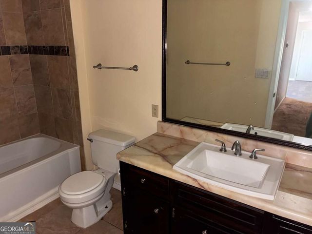 667 King Road, Stone Mountain, GA 30088
