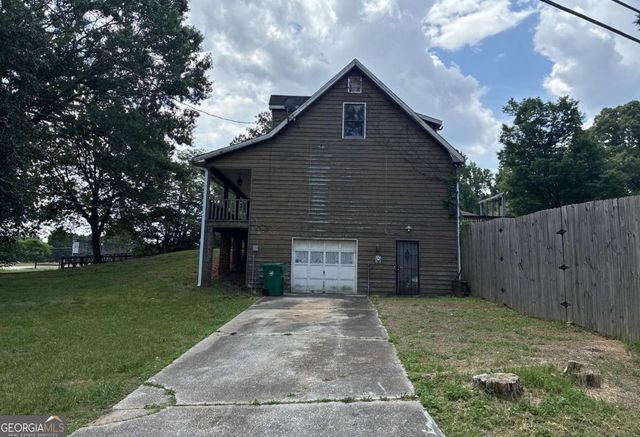 667 King Road, Stone Mountain, GA 30088