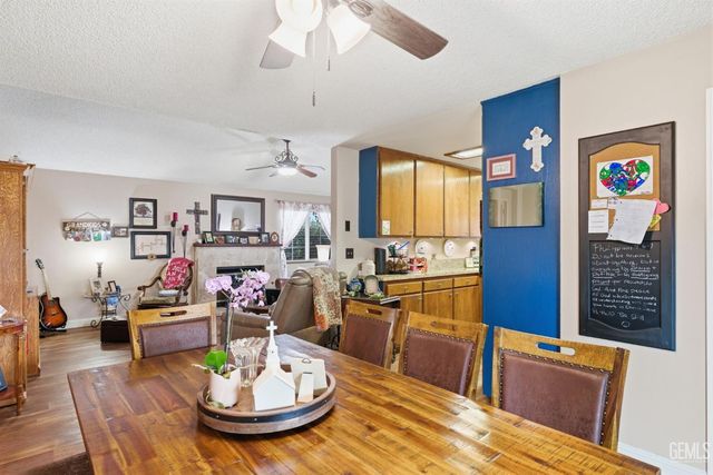 4012 Maris Court, Bakersfield, CA 93313