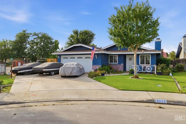 4012 Maris Court, Bakersfield, CA 93313