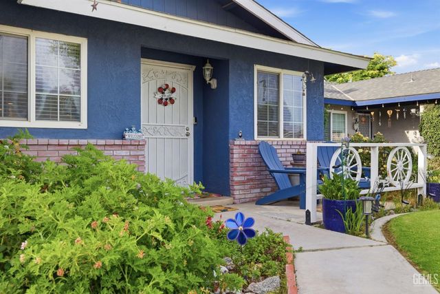 4012 Maris Court, Bakersfield, CA 93313