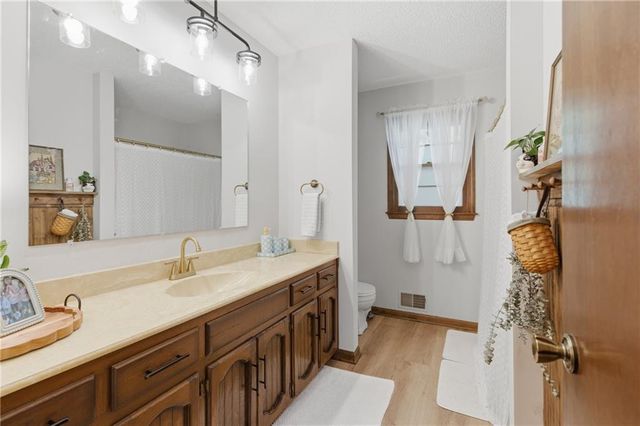 1100 SW Mic O Say Drive, Blue Springs, MO 64015