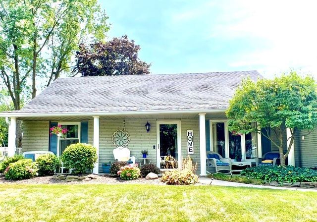 7032 White Eagle Drive, Fort Wayne, IN 46815