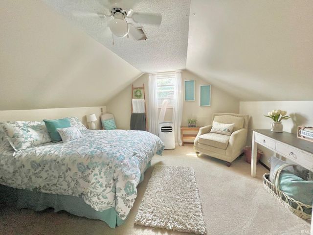 7032 White Eagle Drive, Fort Wayne, IN 46815