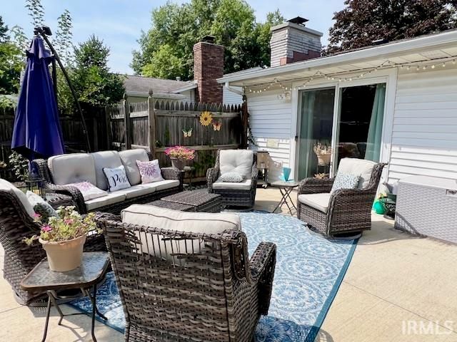 7032 White Eagle Drive, Fort Wayne, IN 46815