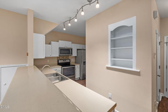 908 Hadel Place, Knightdale, NC 27545