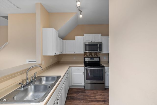 908 Hadel Place, Knightdale, NC 27545