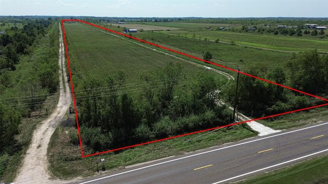 993 Fm 686, Dayton, TX 77535