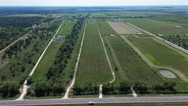 993 Fm 686, Dayton, TX 77535