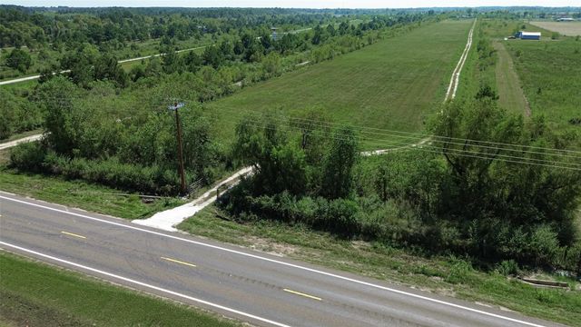 993 Fm 686, Dayton, TX 77535