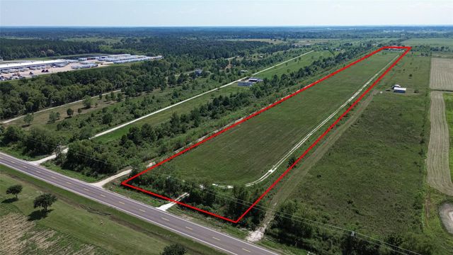 993 Fm 686, Dayton, TX 77535