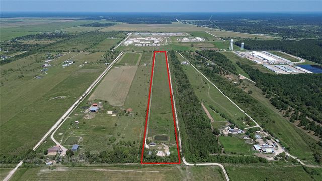 993 Fm 686, Dayton, TX 77535